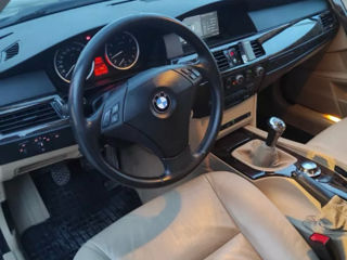 BMW 5 Series foto 5