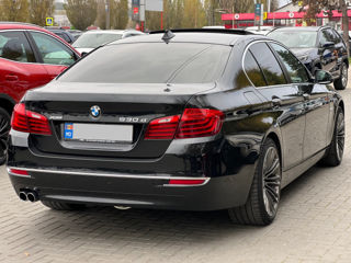 BMW 5 Series foto 3