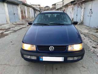 Volkswagen Passat foto 2