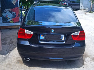 BMW 3 Series foto 2