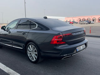 Volvo S90 foto 4