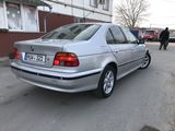 BMW 5 Series foto 3