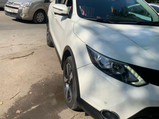 Nissan Qashqai foto 2