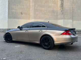 Mercedes CLS-Class foto 2