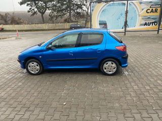 Peugeot 206 foto 6