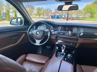 BMW 5 Series foto 12