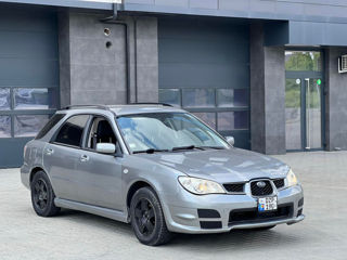 Subaru Impreza foto 2