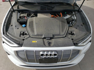 Audi e-tron foto 7