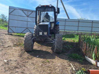 Vând tractor MTZ 952