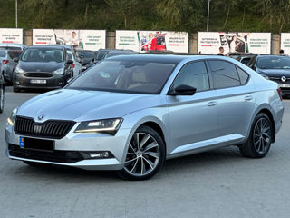 Skoda Superb foto 4