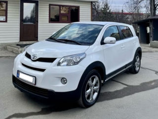 Toyota Urban Cruiser, 2010