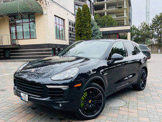 Porsche Cayenne foto 2