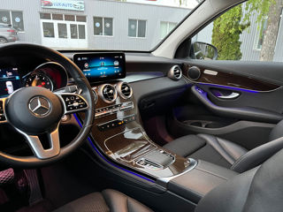 Mercedes GLC foto 6
