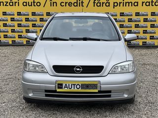 Opel Astra foto 3