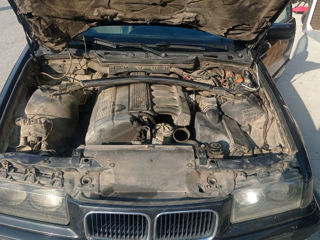 BMW 3 Series foto 7