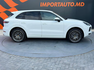 Porsche Cayenne foto 9