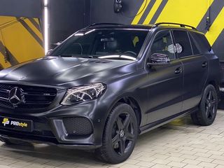 Mercedes GLE foto 1