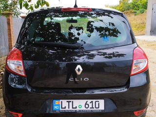 Renault Clio foto 3