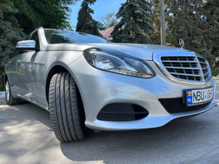 Mercedes E-Class foto 2