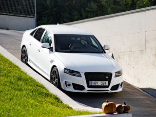 Audi A4 foto 6