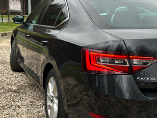 Skoda Superb foto 4