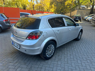 Opel Astra foto 4