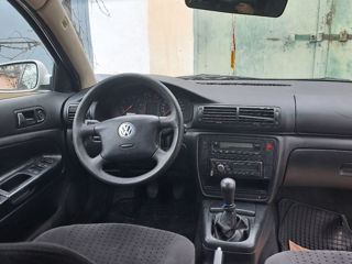 Volkswagen Passat foto 9