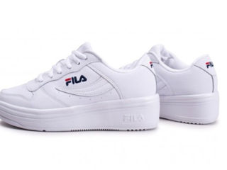 Fila- pantofi sport (teniși) albi foto 1