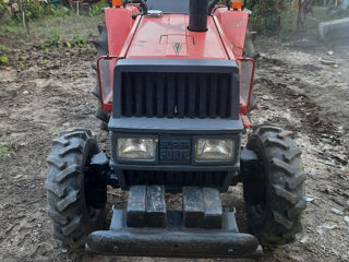 Se vinde tractor yanmar foto 1