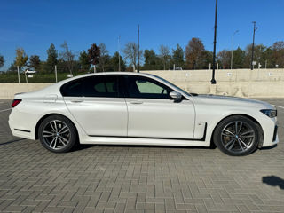 BMW 7 Series foto 4