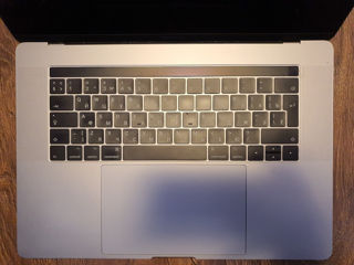 MacBook Pro A1707 15" / 2017 / 16 Gb / 256 GB / 387 cycles foto 6