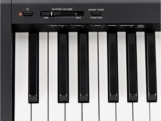 Yamaha P-45 - pian digital cu 88 clape, 10 tonuri, polifonie de 64 note, 10 melodii preset foto 4