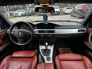 BMW 3 Series foto 8