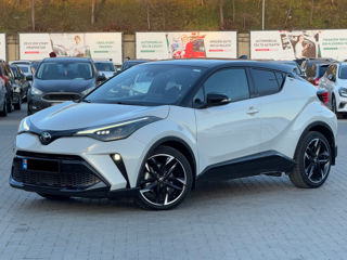 Toyota C-HR foto 3