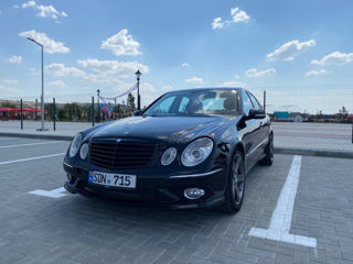 Mercedes E-Class