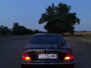 Mercedes S-Class foto 2