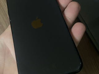 iPhone SE 2020 128gb foto 2