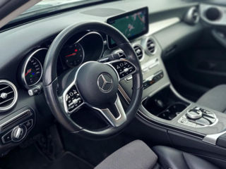 Mercedes C-Class foto 7