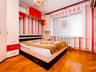 3-х комнатная квартира, 70 м², Буюканы, Кишинёв