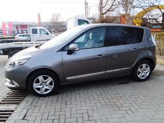 Renault Scenic foto 8