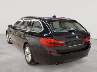 BMW 5 Series foto 2