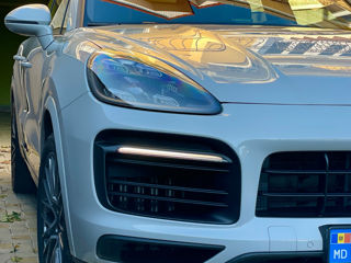 Porsche Cayenne foto 4