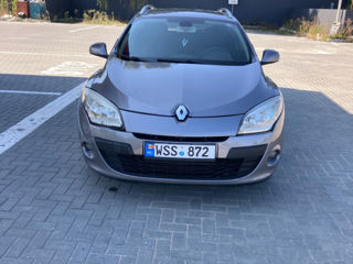 Renault Megane foto 2