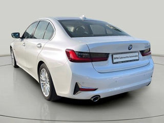 BMW 3 Series foto 3