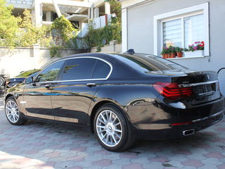 BMW 7 Series foto 6