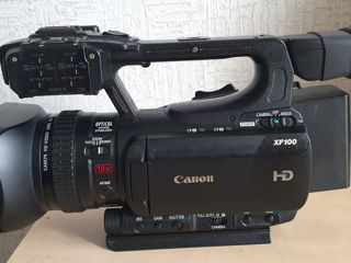 Camera Canon xf100