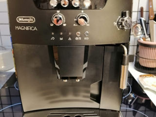 Кофемашина DeLonghi Magnifica