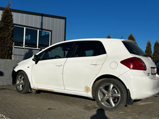 Toyota Auris foto 3