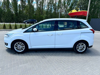 Ford Grand C-MAX foto 8