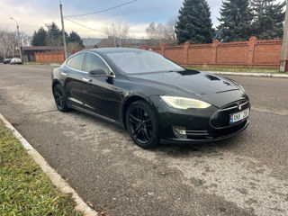 Tesla Model S foto 3